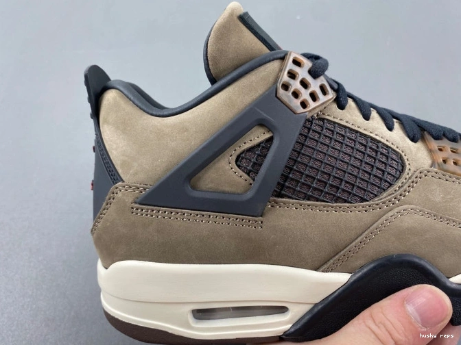 Cheap Husky Air Scott Retro TS Brown Travis AJ4-882335 x 4 Jordan 0813